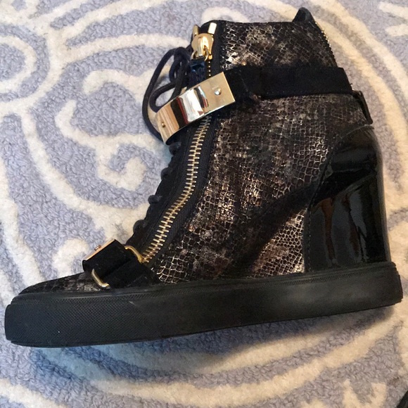 GIUSEPPE ZANOTTI Lorenz Snakeskin Print High Tops - Picture 3 of 8